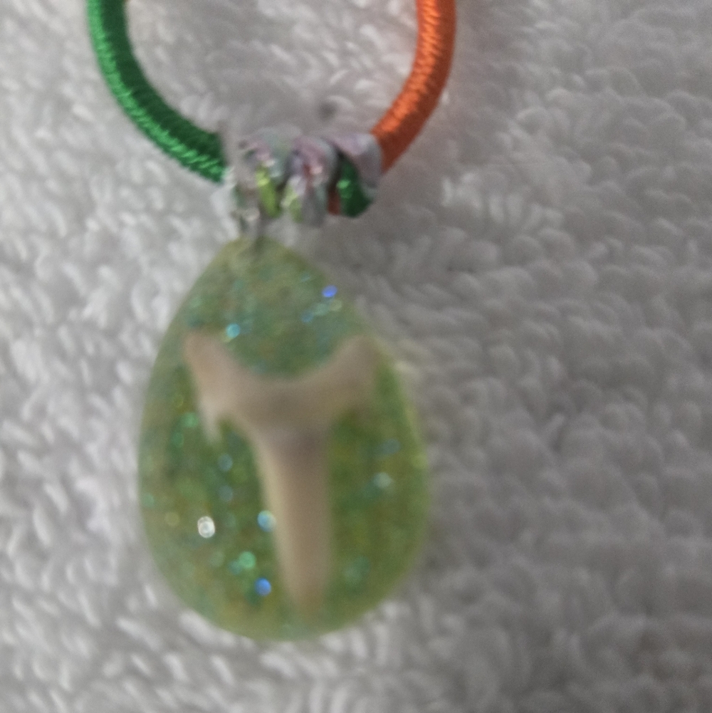Shark Rope Necklace - Picture 4 of 5